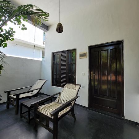 Agra Arugambay Hostel Аругам Бей Екстериор снимка