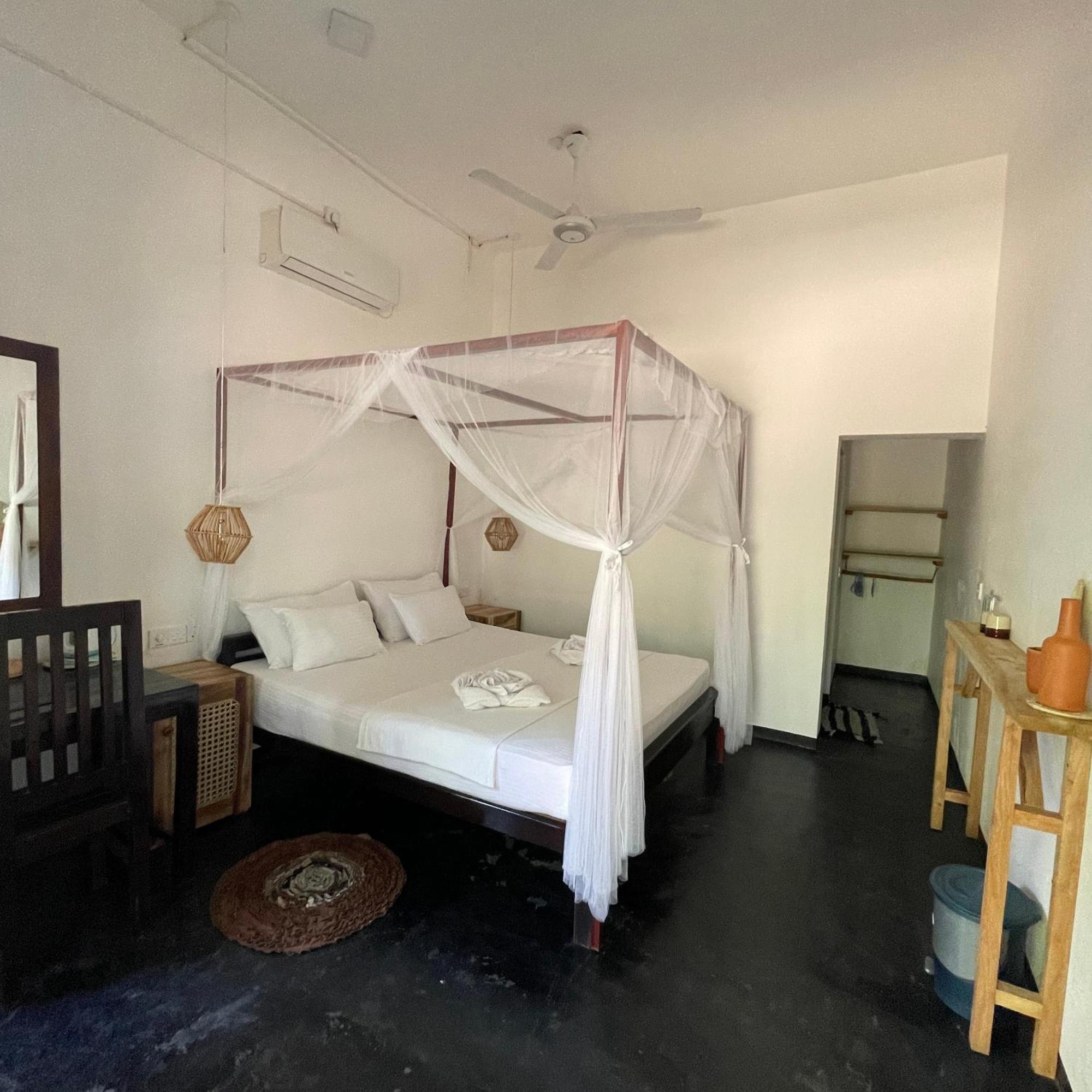 Agra Arugambay Hostel Аругам Бей Екстериор снимка